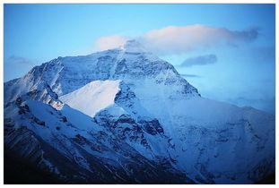 山顶上的钟声（国语版）,探寻钟声背后的故事